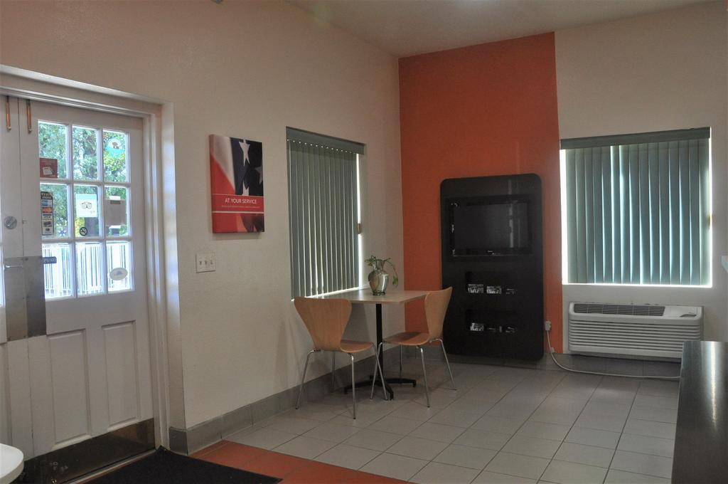 Motel 6-Raleigh, Nc - Кері Екстер'єр фото