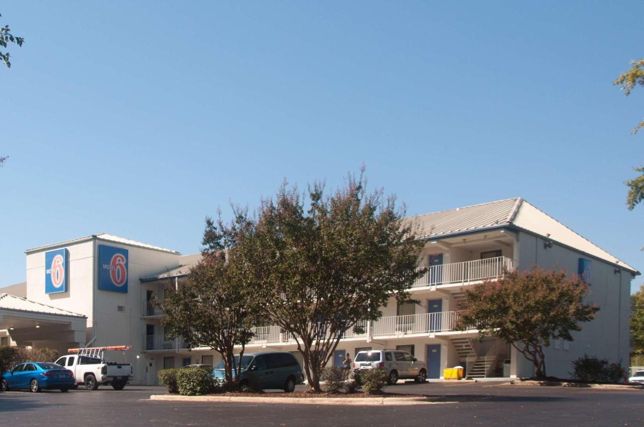 Motel 6-Raleigh, Nc - Кері Екстер'єр фото